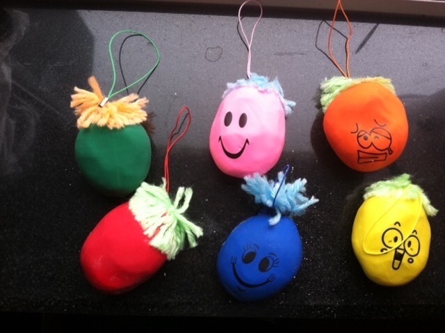 钥匙扣变脸娃娃百变造型艺术益智游戏活动挤压减压神器可塑性强产品图