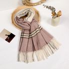 冬季韩版时尚条纹围巾保暖仿羊绒甜美柔和围巾围脖女披肩两用批发