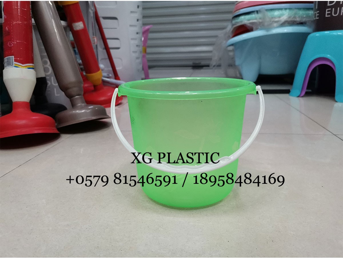 便携小水桶塑料桶圆形手提水桶儿童戏水桶学校画画洗笔桶塑料桶详情图3