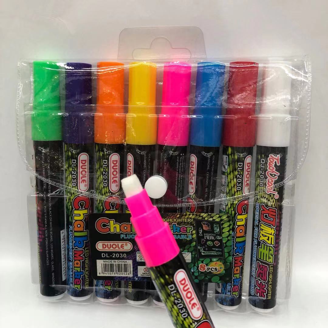 The new square-head valve liquid chalk glass pen lamp board pen features bright colors and smooth writing. 8-color DL-2030 undefined
