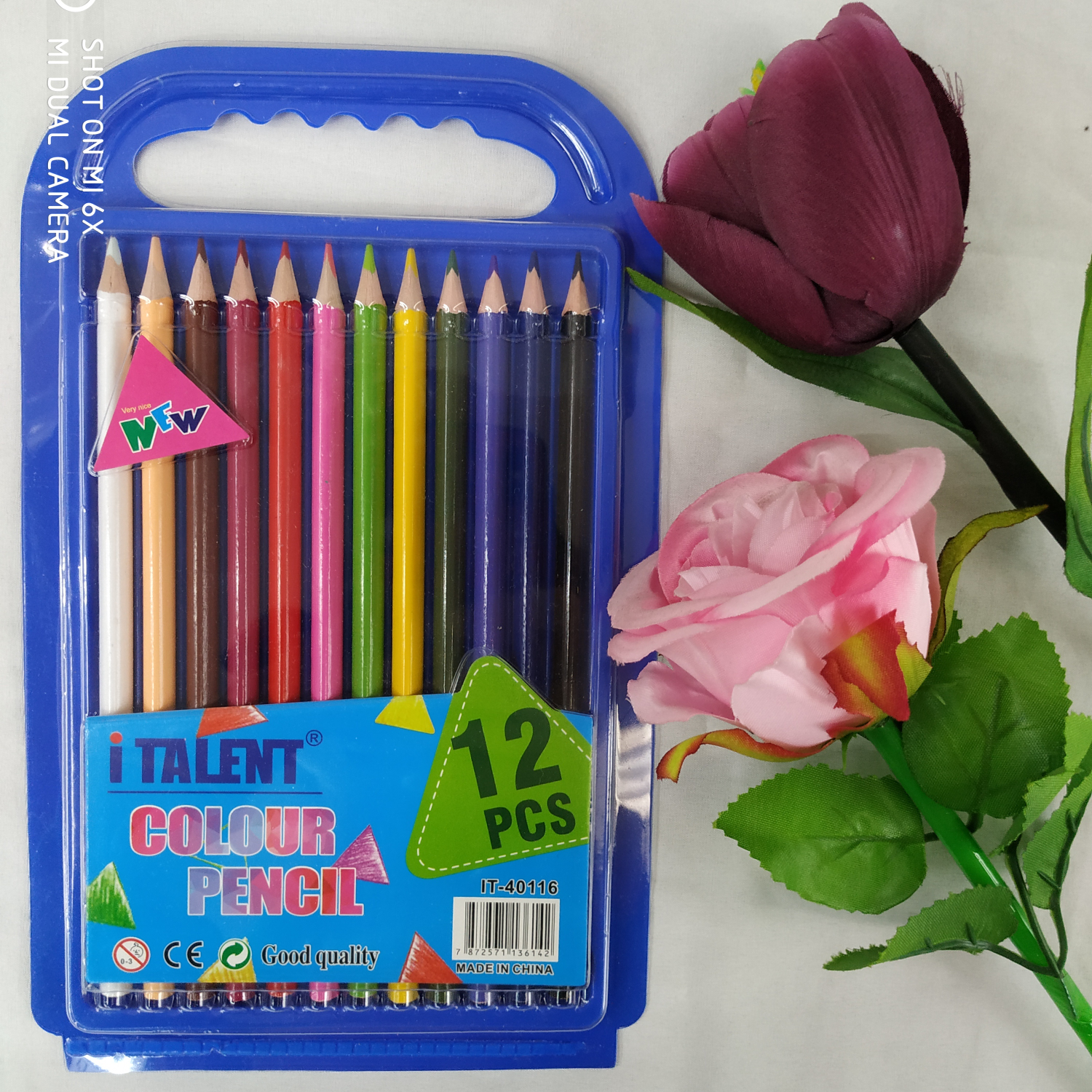 儿童幼儿园学生绘画12色彩色铅笔手提款式学生绘画铅笔智力创作开发智力儿童益智用品礼品