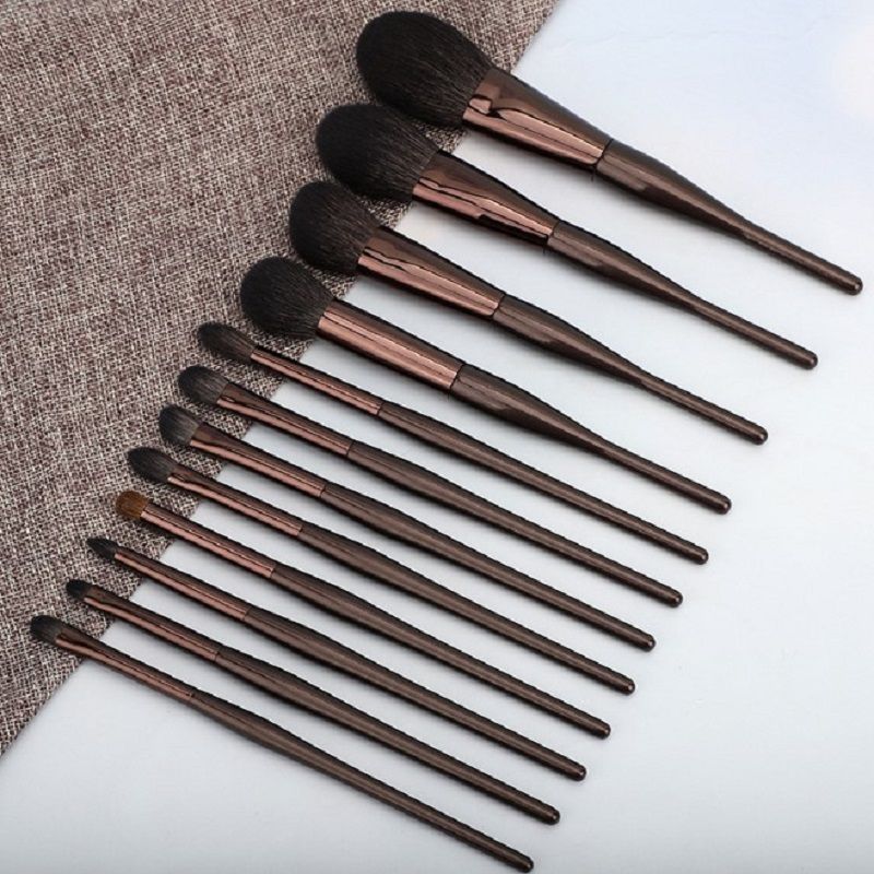 Makeup brush 12 Pcs Professional plastic make up brush Label Makeup Brush  Wholesales cosmetics brush thumbnail
