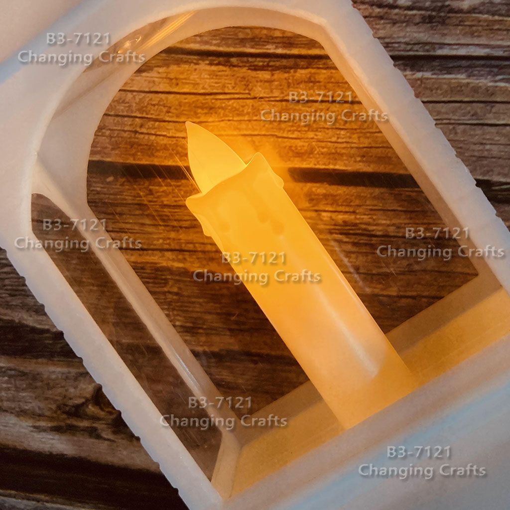 Romantic wedding decorative items: small red Christmas wind light, Nordic simple plastic glass windproof candle holder Item Picture