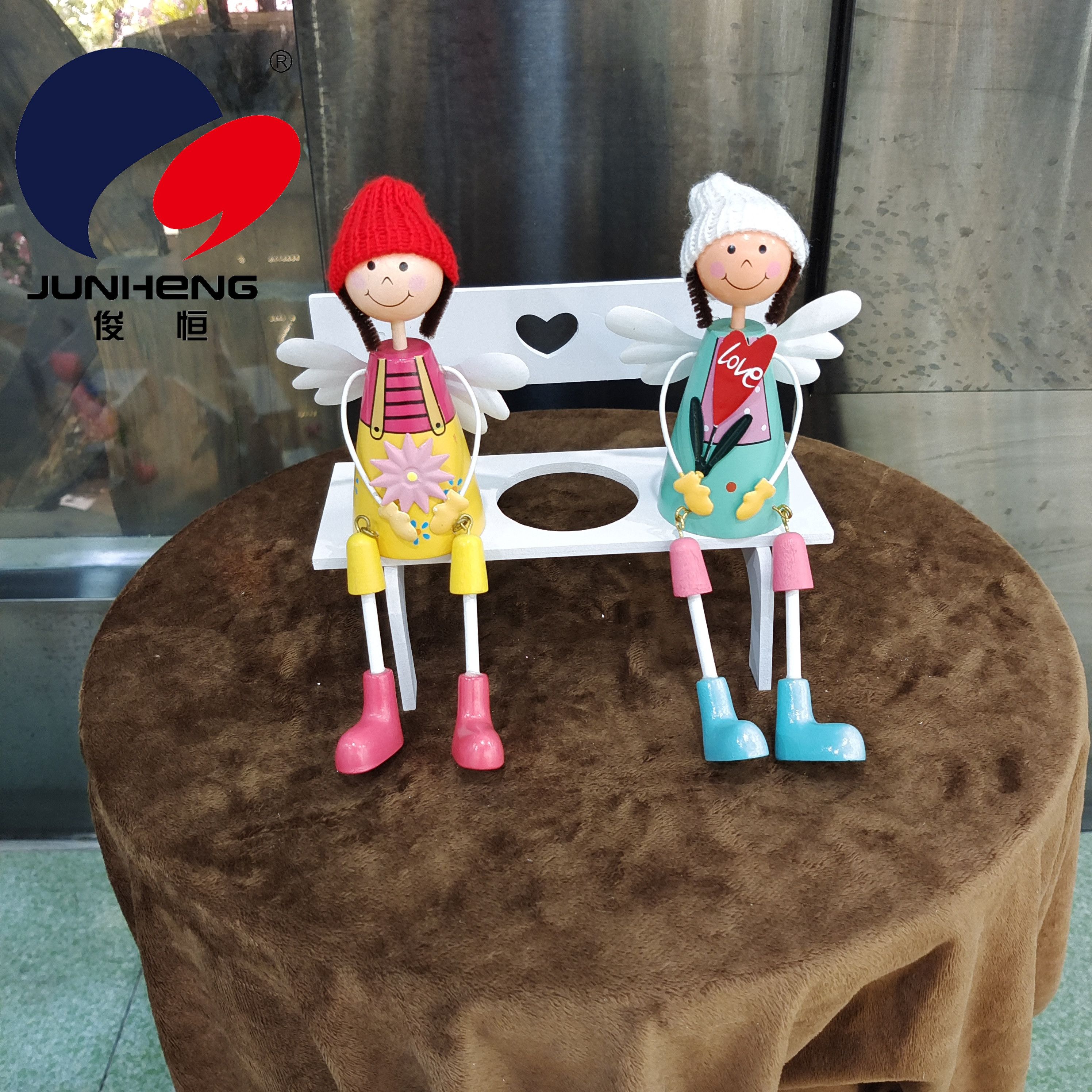 Pendant doll middle double chair with hole 0.5 thick decoration cute cartoon creative arts and crafts decoration details Picture