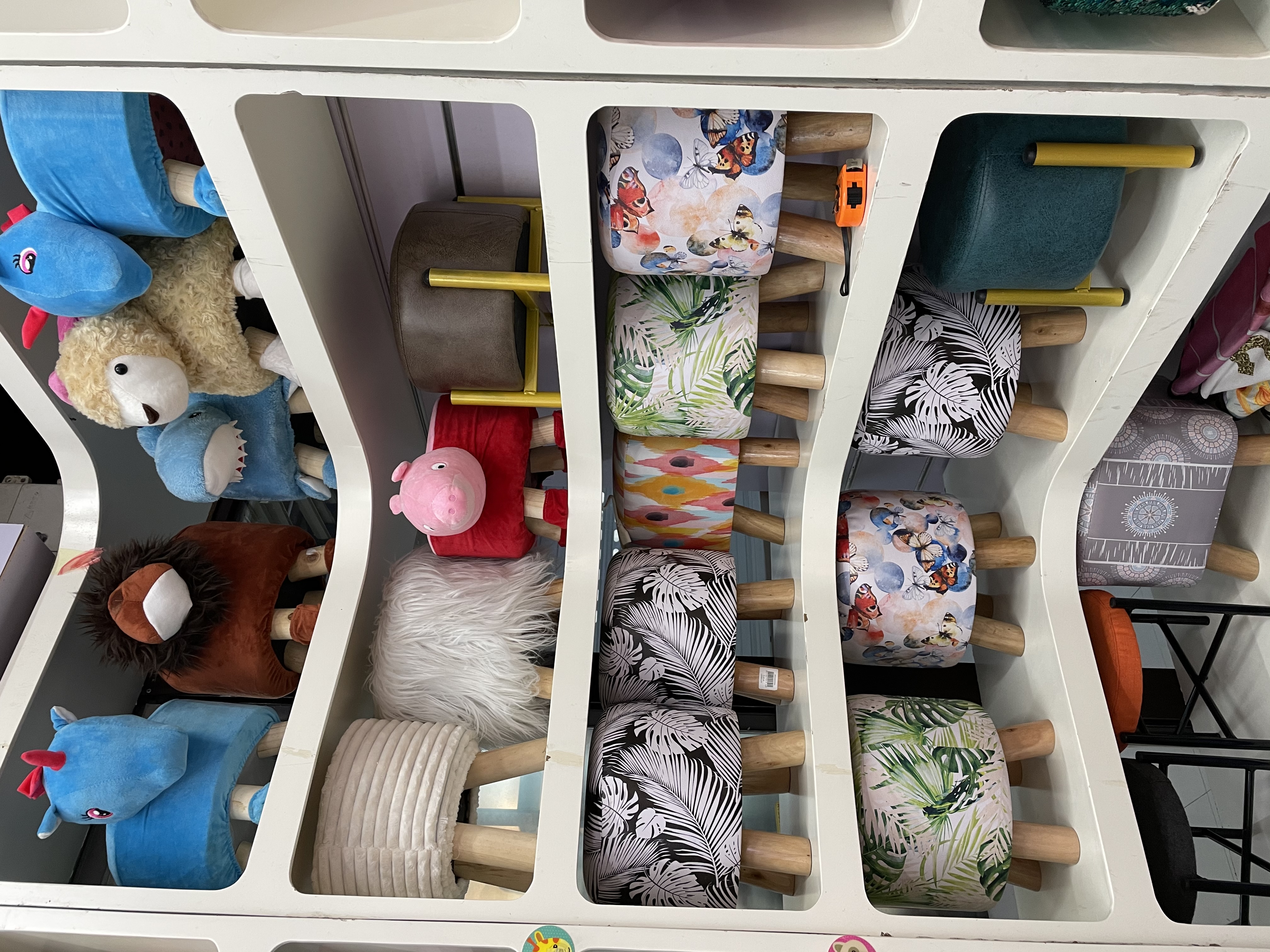 Yiwu Renyi Home Products Co., LTD describe pic - 4
