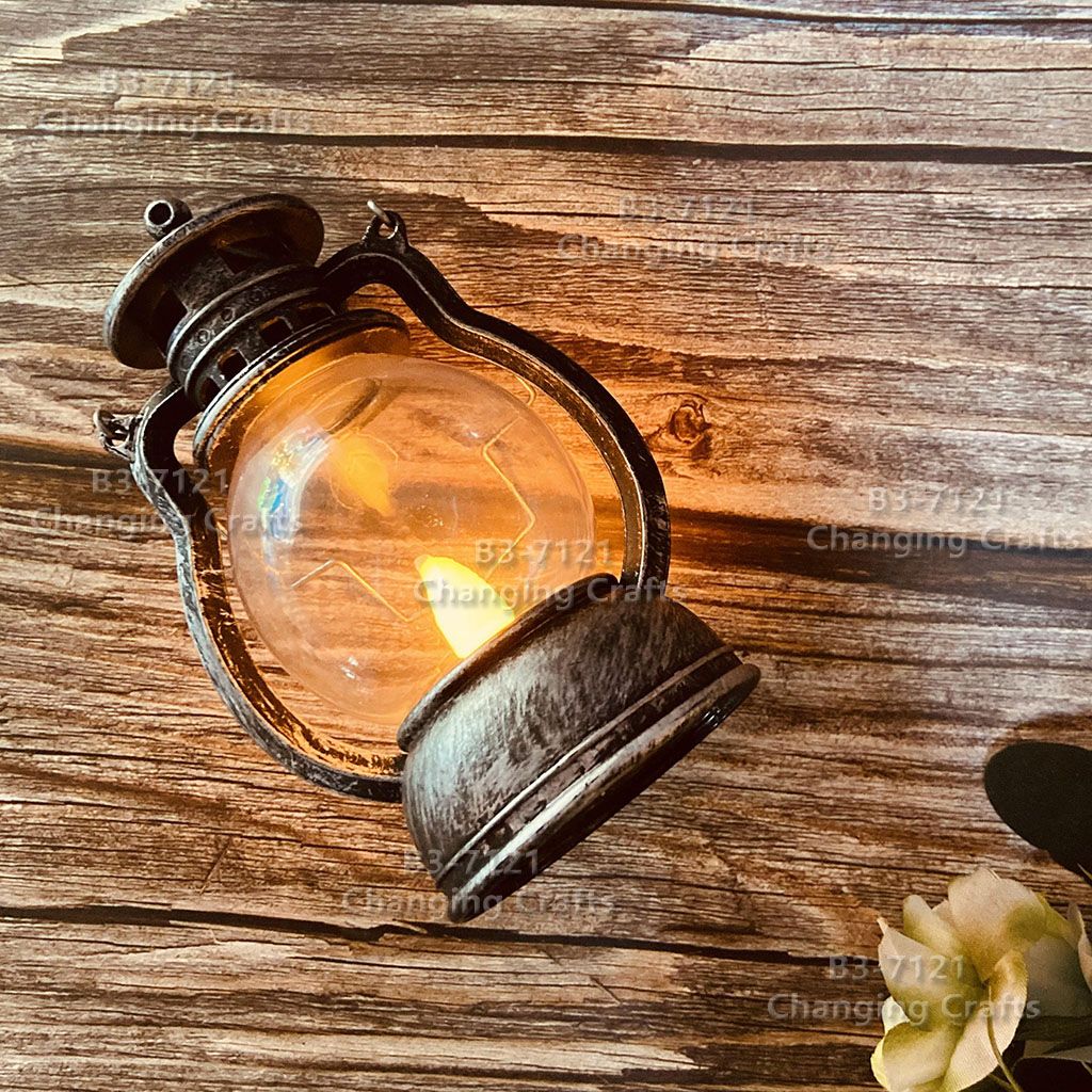Cross-border wholesale of Christmas wind lamps, LED electronic candles, table lamps, night lights, antique silver decorative table ornaments
