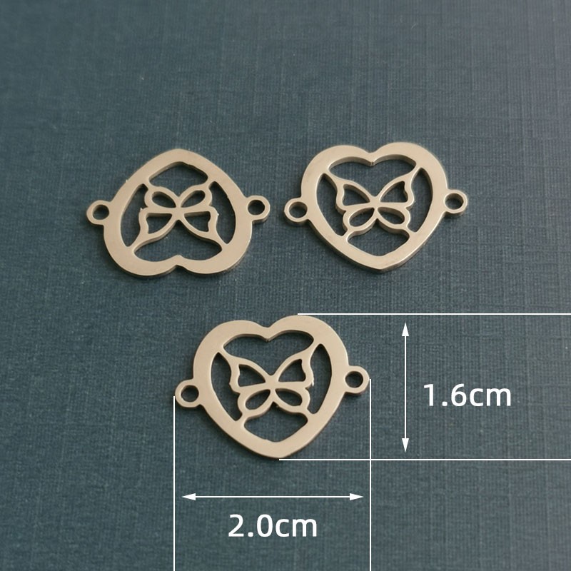 Cross-border foreign trade new cute heart-shaped little butterfly pendant titanium steel bracelet pendant stainless steel manufacturer wholesale detail image 3