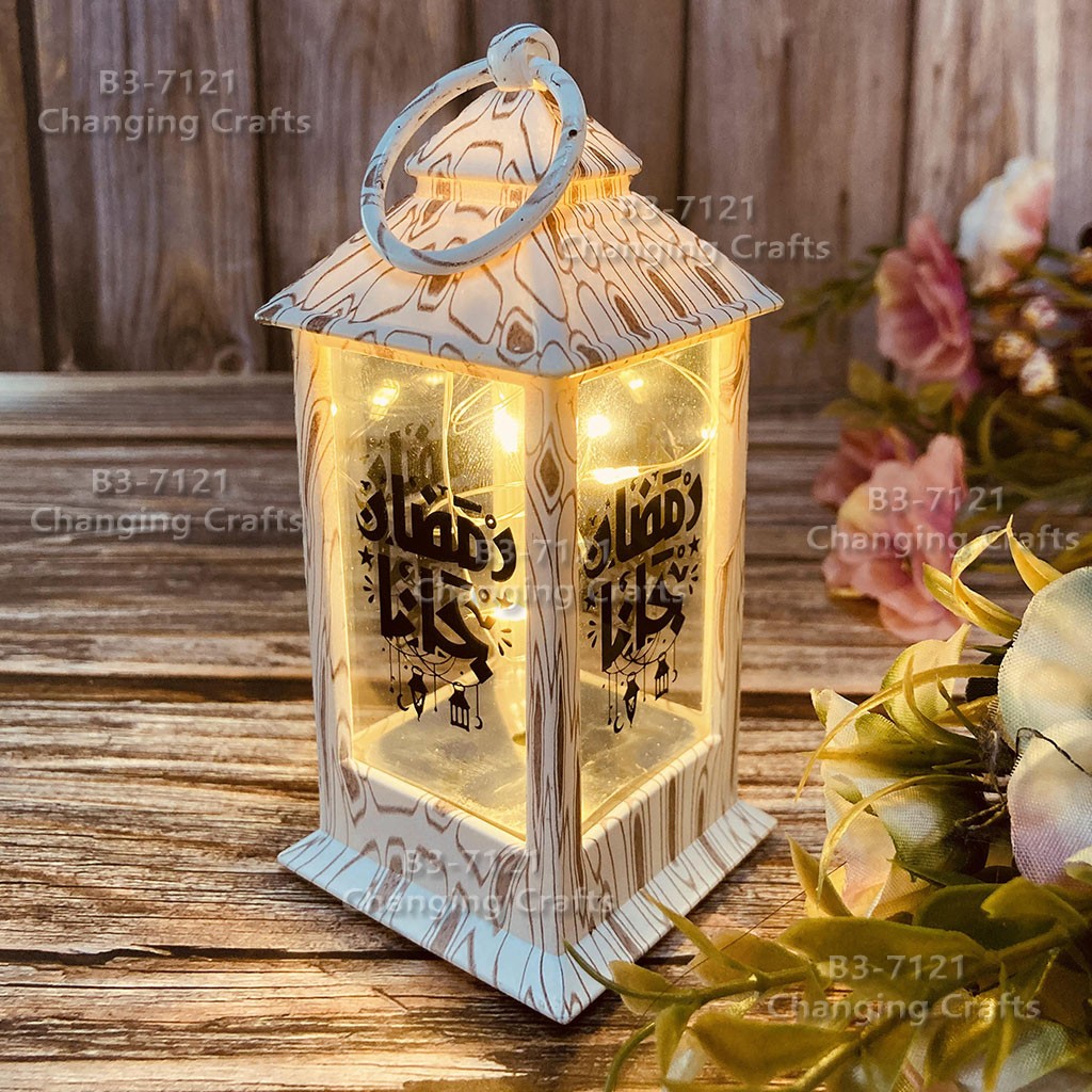 مصابيح اللوتس اللوتس الإليكترونية مزخرفة بالزيت على شمعة في يوم العيد الذهبي لعيد رمضان detail image 2