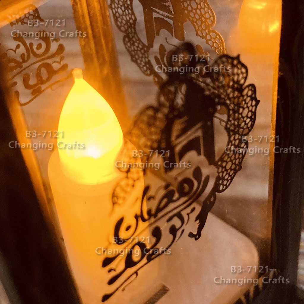 Small ramadan wind lamp, simple plastic glass windproof candle holder, romantic decorative item Application Scenario