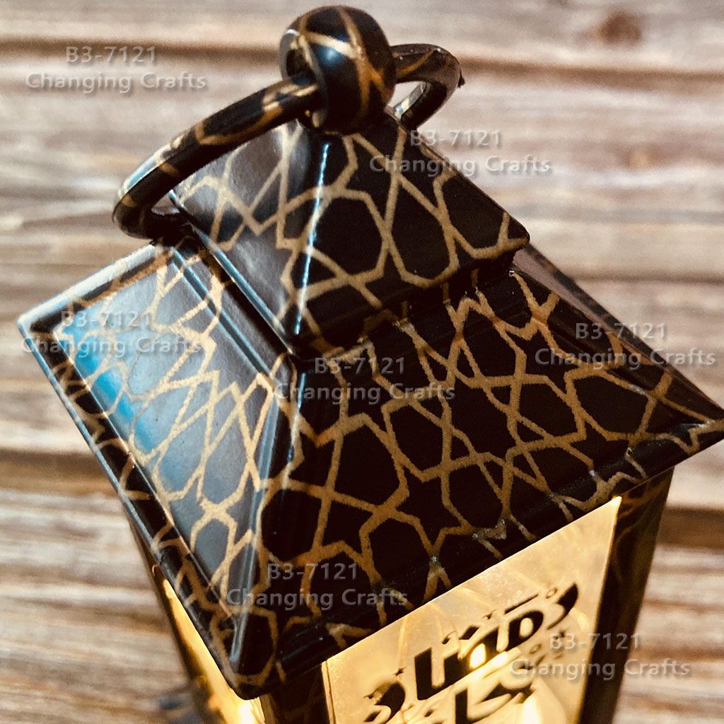 Small ramadan wind lamp, simple plastic glass windproof candle holder, romantic decorative item details Picture