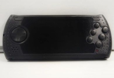 掌上游戏机实物图