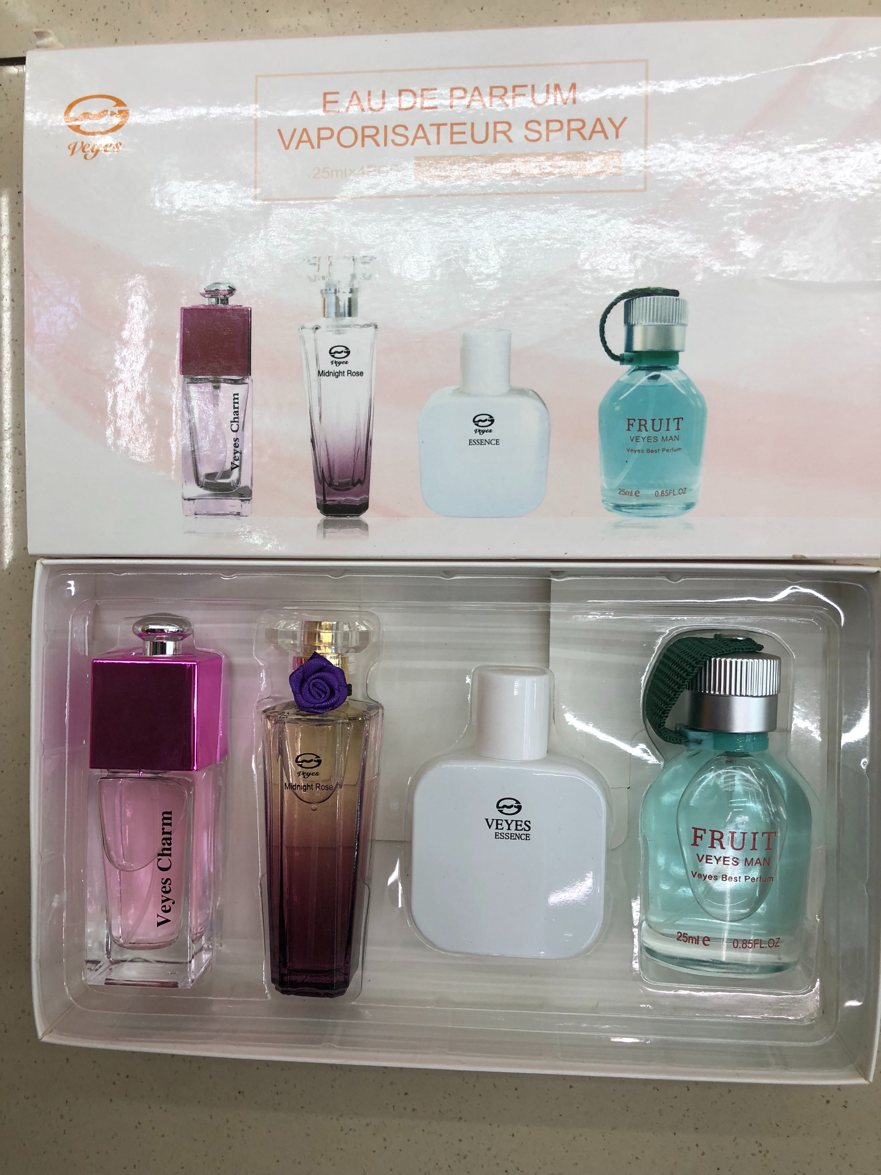 Ladies' perfume: Long-lasting, fresh, light floral and fruity notes. Exquisite gift box packaging detail image 4