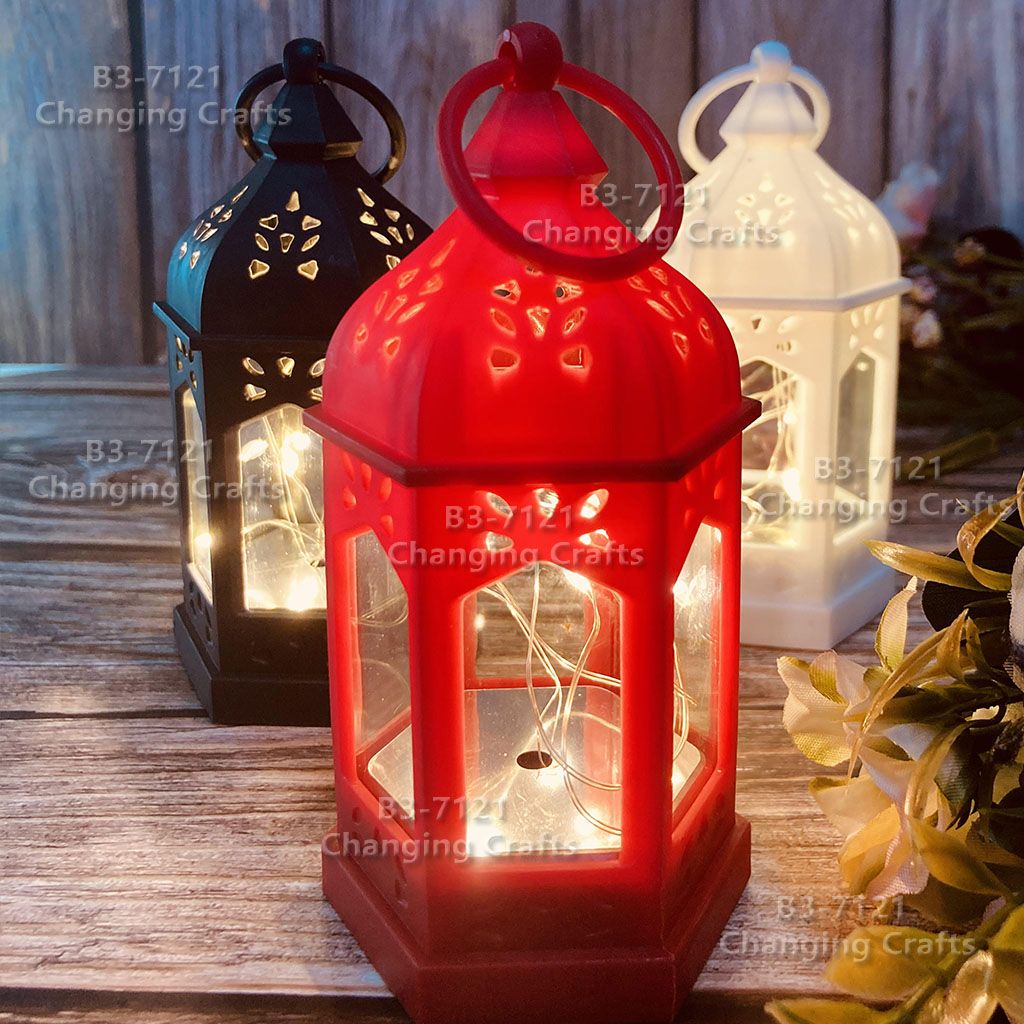 Cross-border wholesale of Christmas wind lamps, LED electronic candles, table lamps, night lights, and antique horse lanterns for desktop decoration details Picture