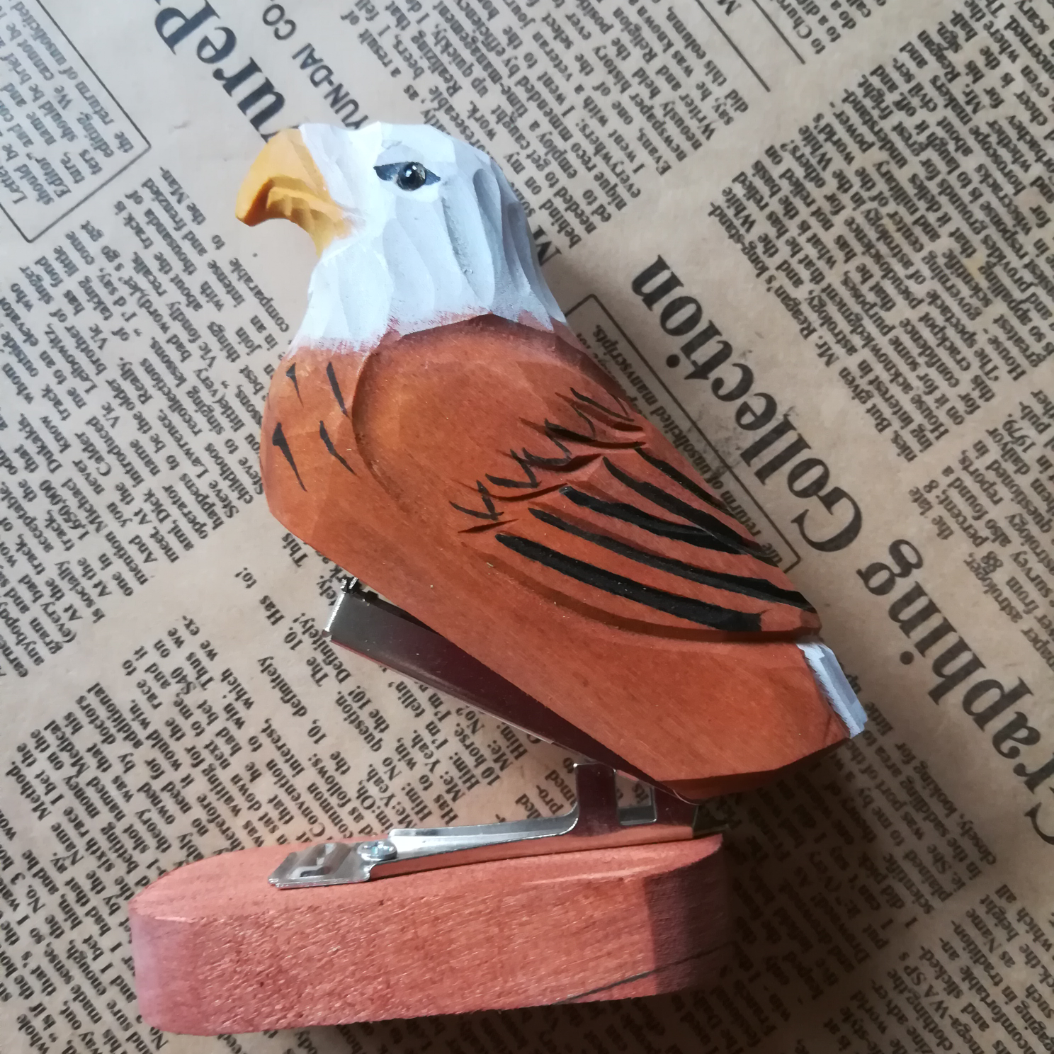 原木创意复古礼品纯手工雕刻仿真老鹰订书机