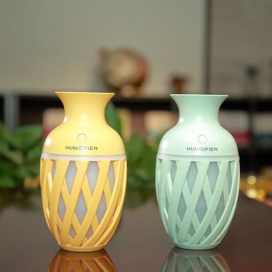 Flash bottle humidifier Mini usb atmosphere night light Small air aromatherapy humidifier purification atomizer