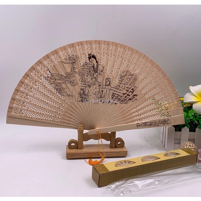 德祯   9寸仿缅香木扇  折扇子  檀香扇  折叠扇  带须加盒礼品扇细节图