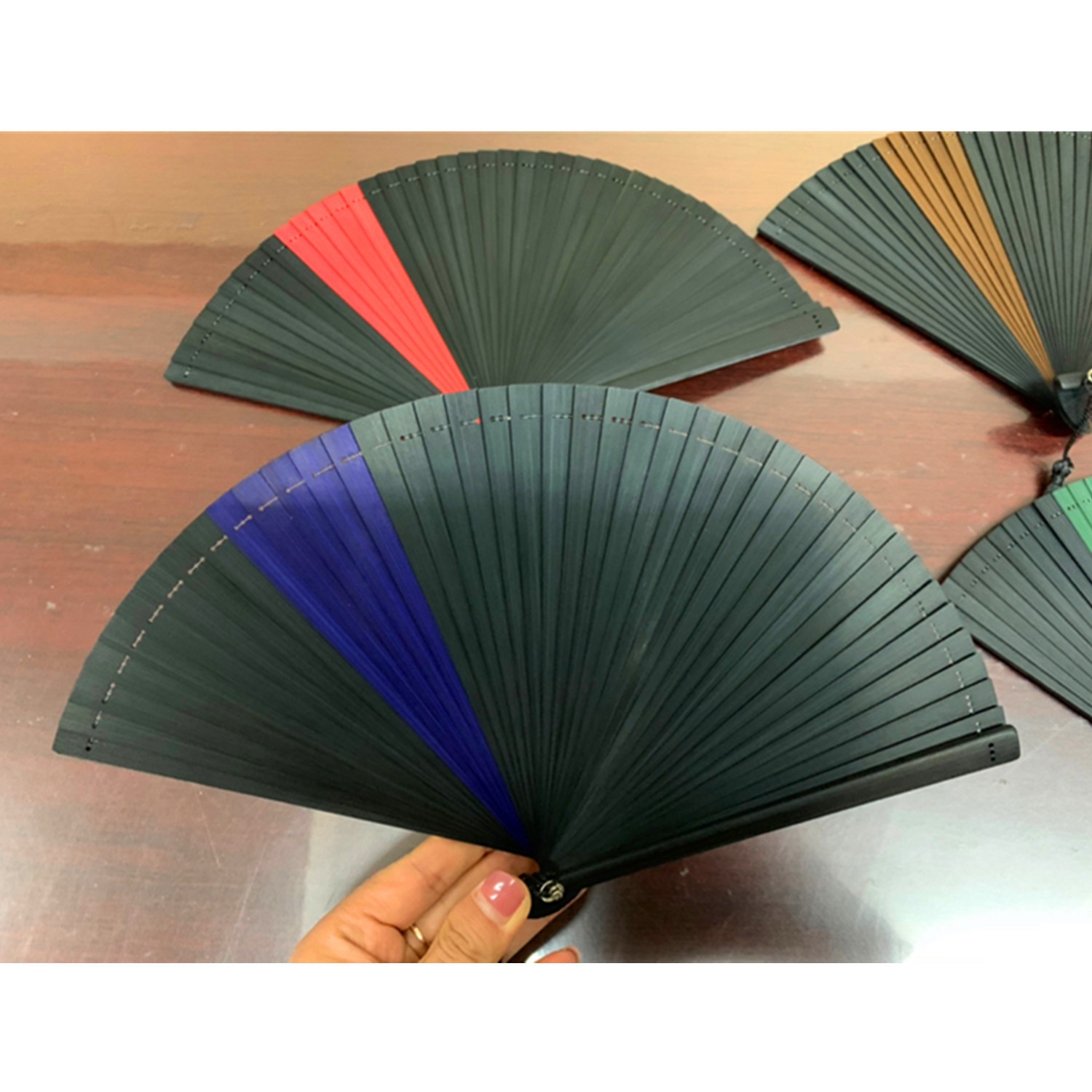 德祯   高档女扇  全竹夹色女扇  烤漆边扇  全竹扇详情图4
