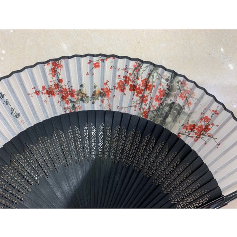 烤漆边手绘喷花梅鸟图折扇  古风折扇  镂空日式和风折叠扇子产品图