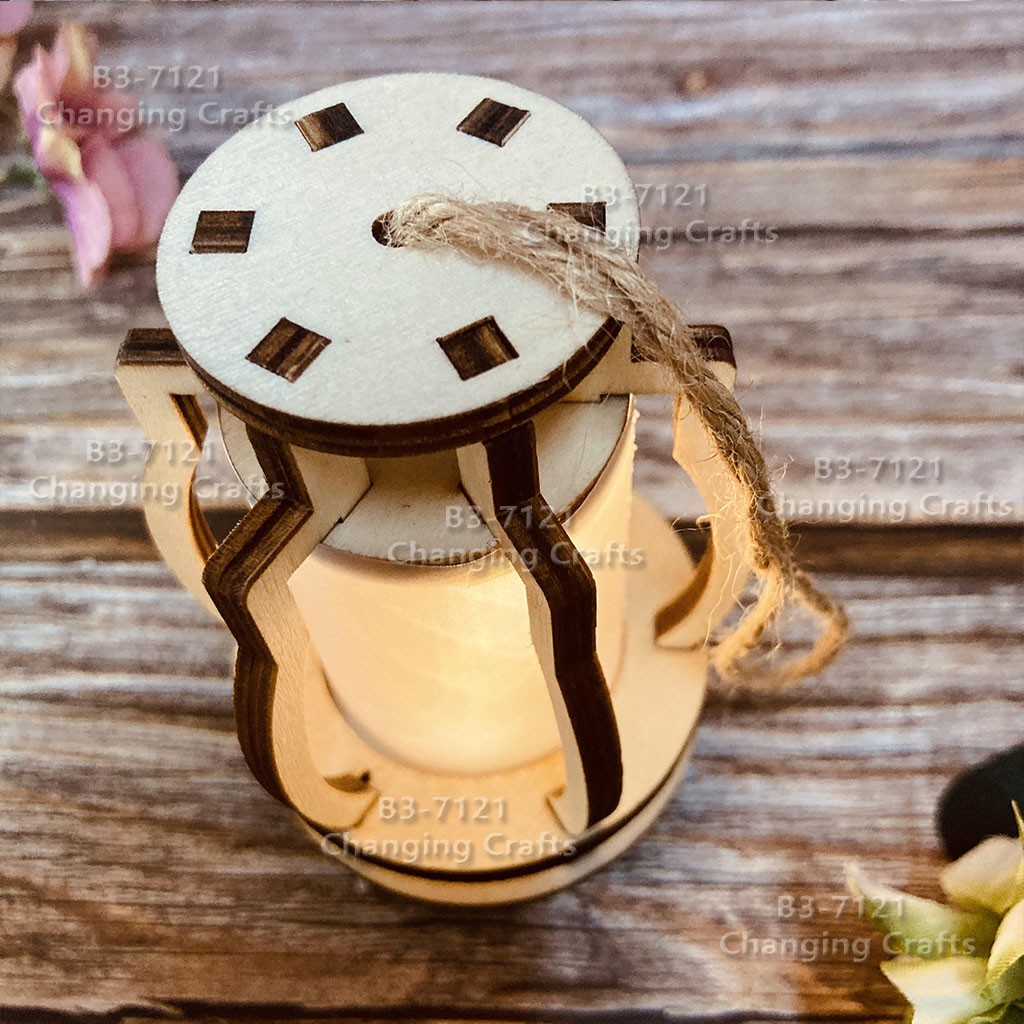 European-style small wind lamps, wooden and glass soft decoration props, horse lanterns, candlesticks, home ornaments, wedding antique-style street lamps detail image 14