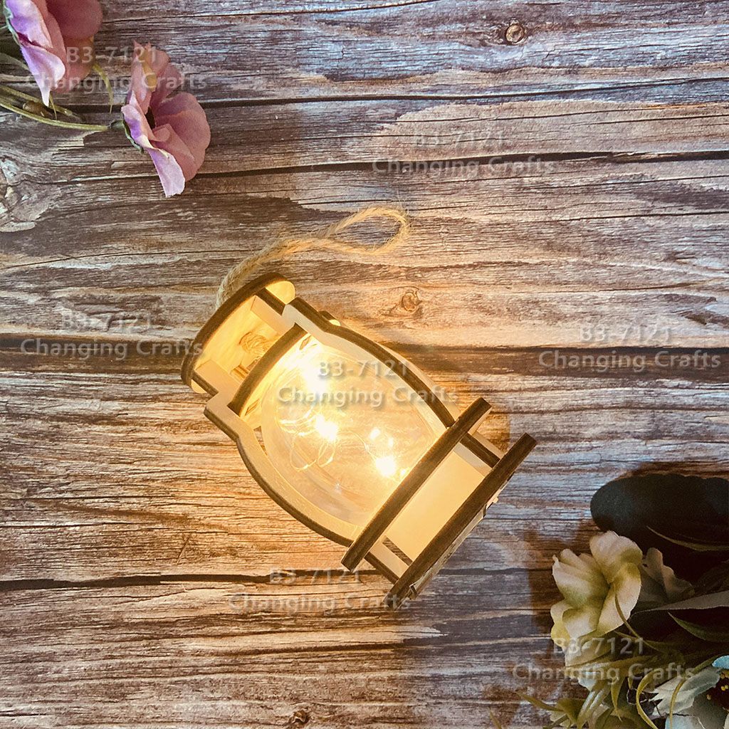 Cross-border wholesale of Christmas wind lamps, LED electronic candles, table lamps, desktop ornaments, antique horse lanterns, decorative night lights Application Scenario