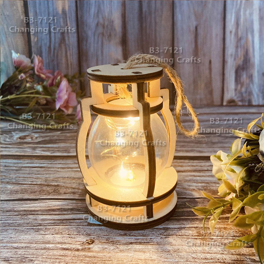 Cross-border wholesale of Christmas wind lamps, LED electronic candles, table lamps, desktop ornaments, antique horse lanterns, decorative night lights