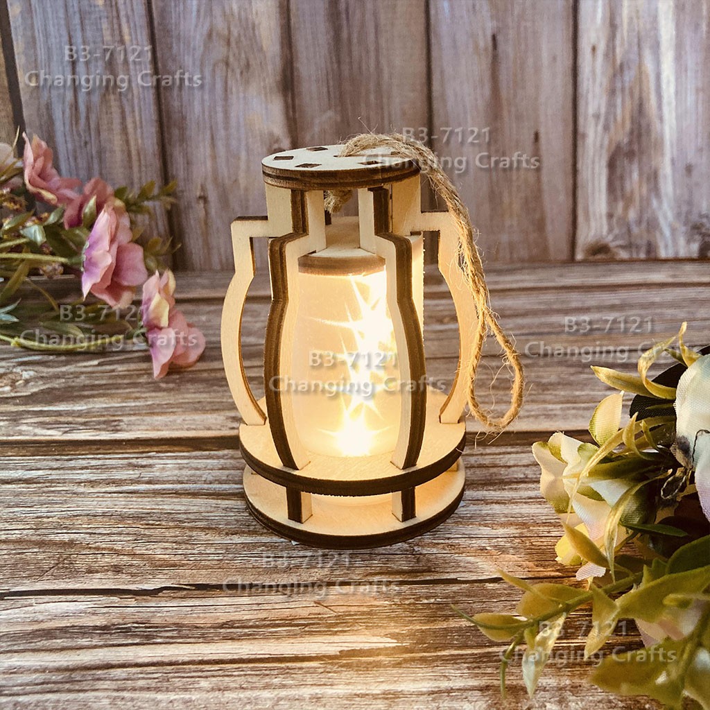 European-style small wind lamps, wooden and glass soft decoration props, horse lanterns, candlesticks, home ornaments, wedding antique-style street lamps detail image 11