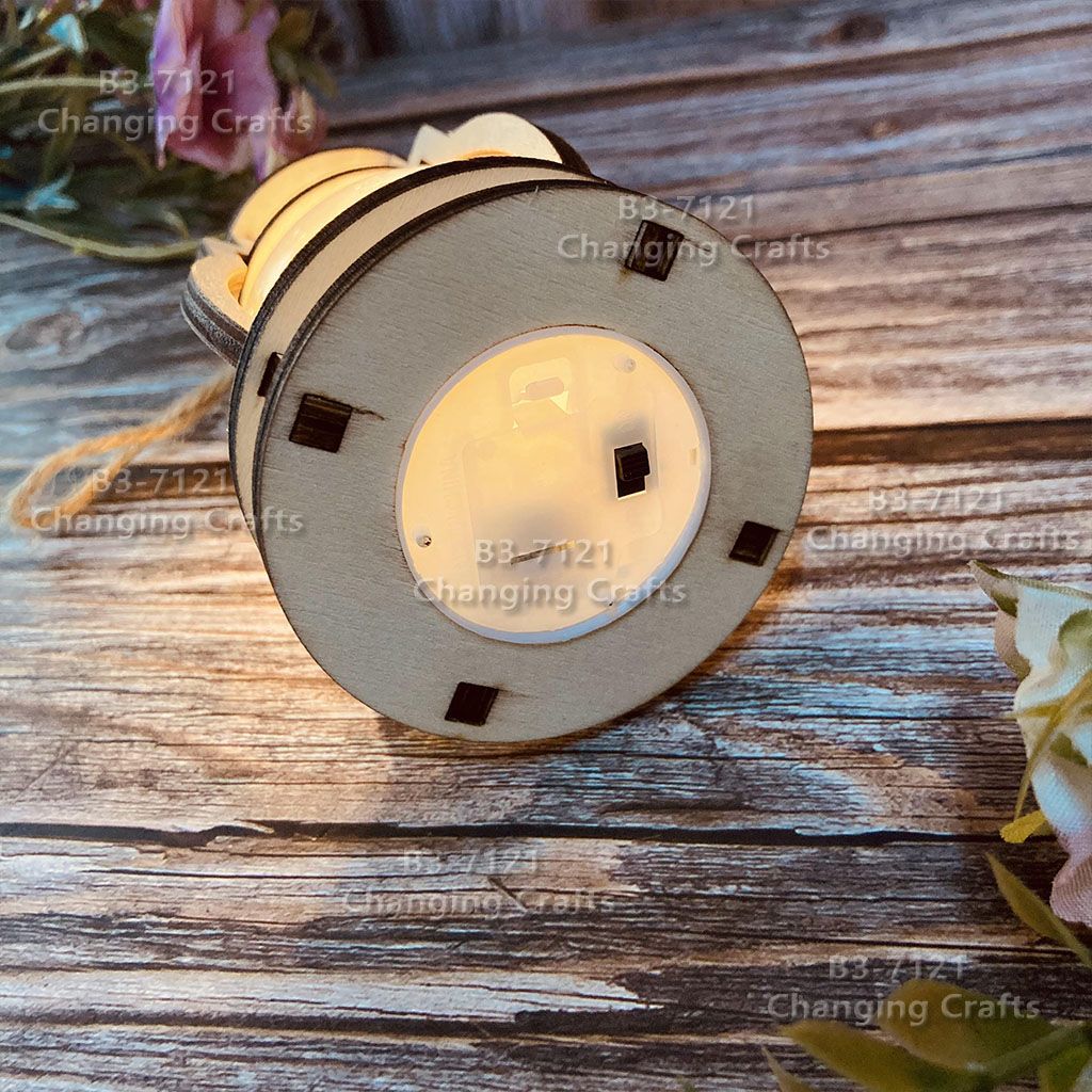Cross-border wholesale of Christmas wind lamps, LED electronic candles, table lamps, desktop ornaments, antique horse lanterns, decorative night lights Item Picture