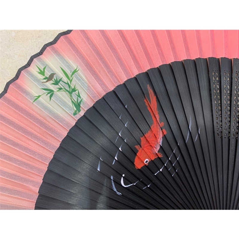 烤漆边高档手绘喷绘折扇  古风折扇  镂空日式和风扇  竹质折叠扇子详情图3