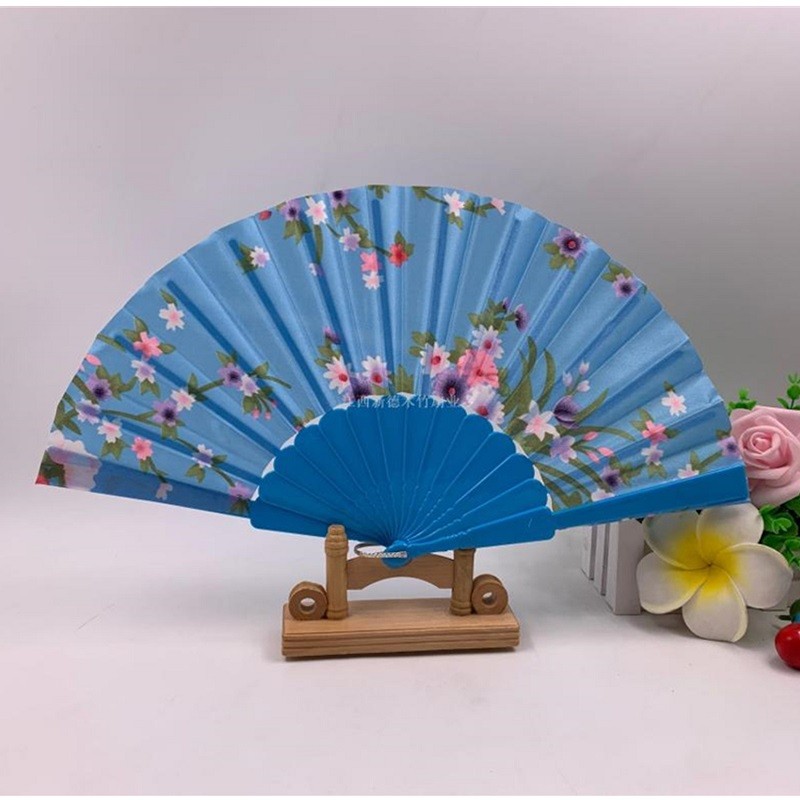 Dezhen flat silk fabric plastic folding fan cheongsam fashion show Chinese style lace fan, lace advertising promotion gift detail image 7