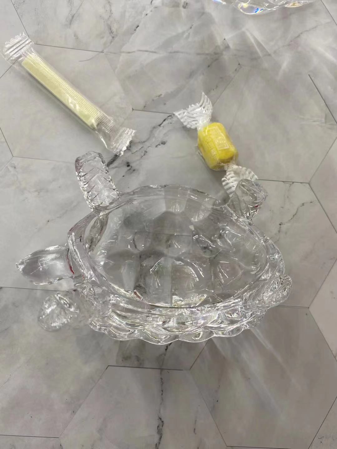 A large-sized glass turtle decoration for home decoration is exquisite and unique pic 5