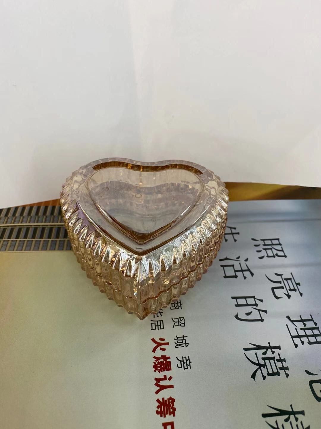Heart-shaped storage rack glass home decoration pic 2