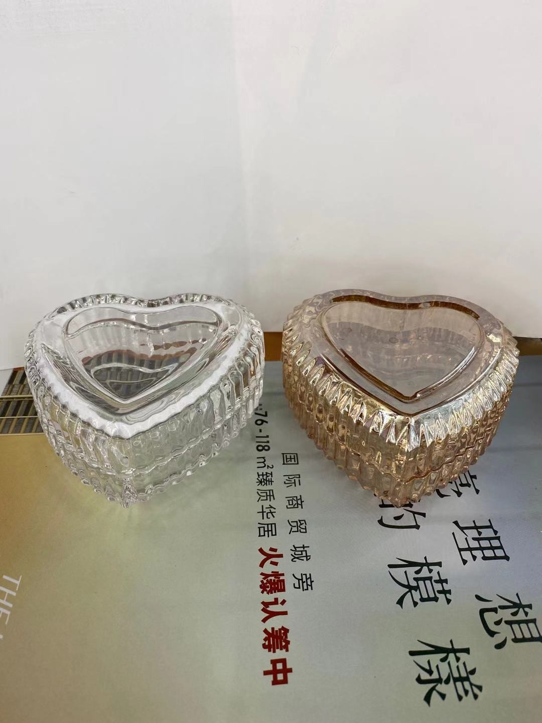 Heart-shaped storage rack glass home decoration pic 5