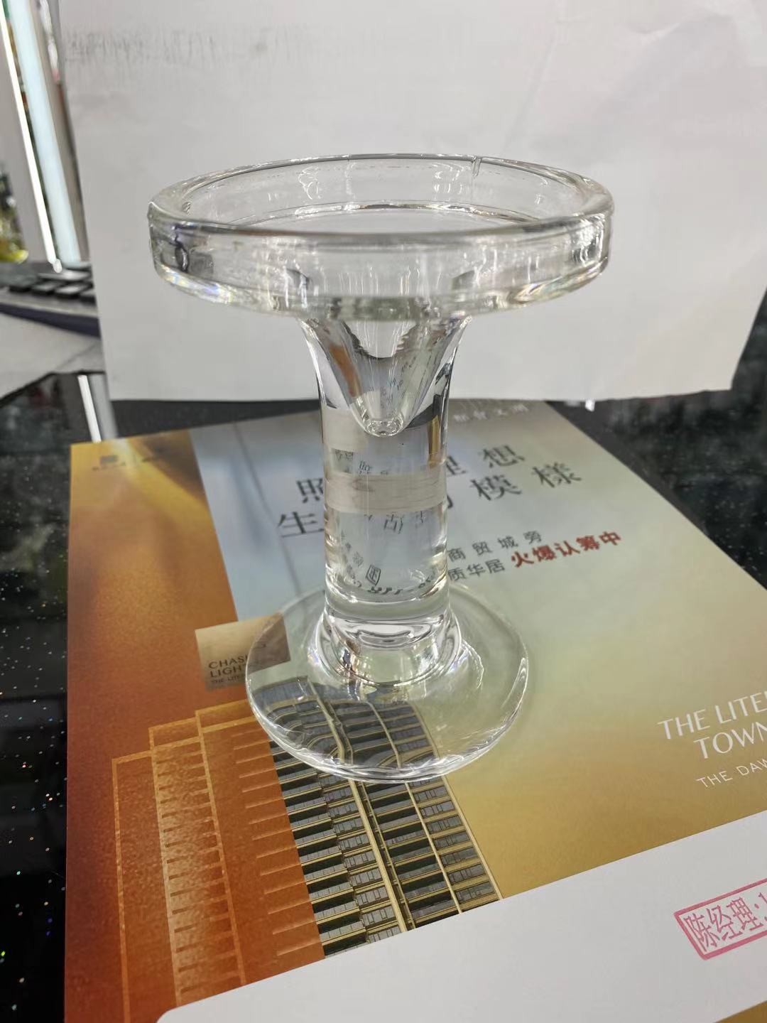 Small glass cylindrical candlesticks for home decoration pic 1