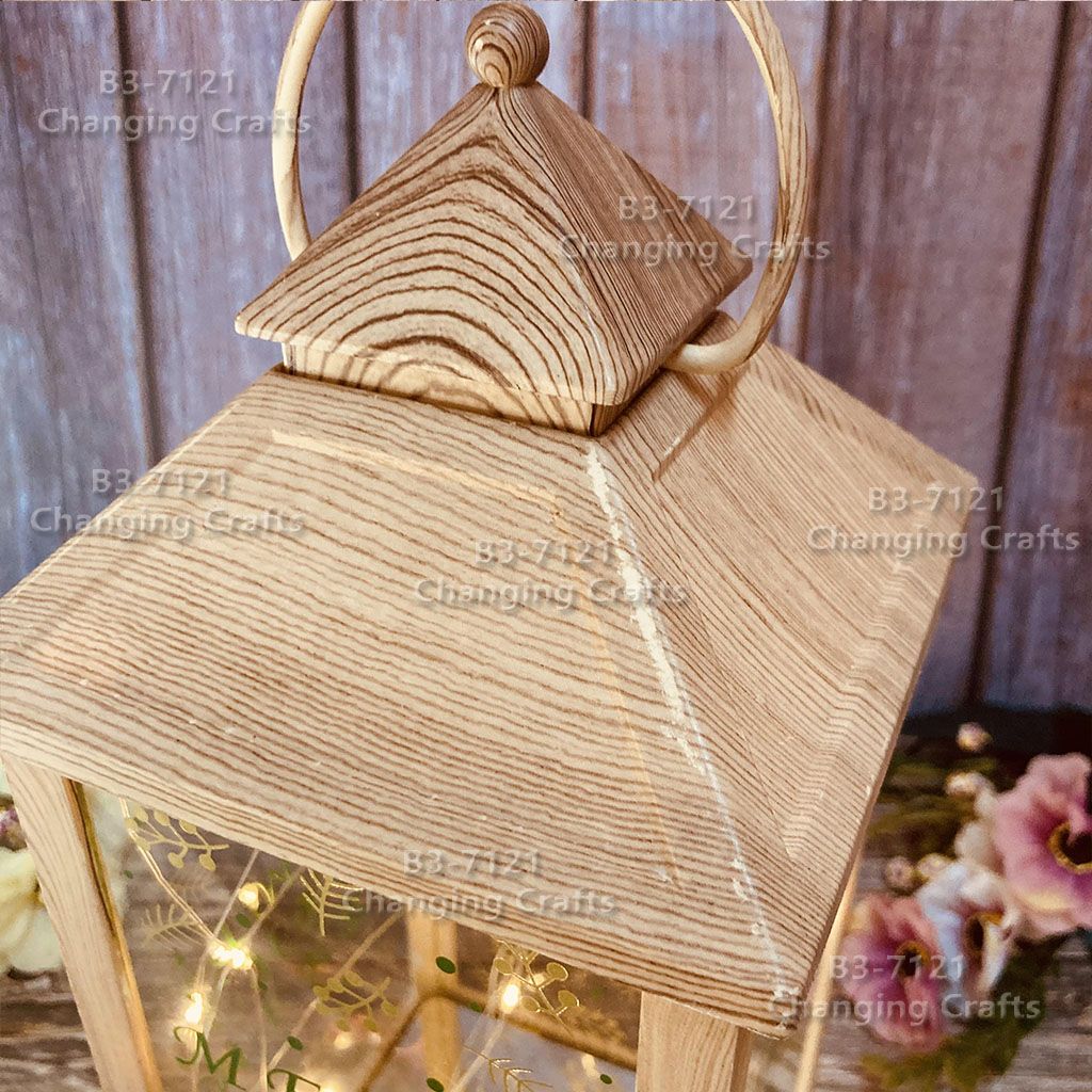 Cross-border wholesale of Christmas wind lamps, LED electronic candles, table lamps, night lights, antique horse lanterns, decorative craft ornaments Specification image