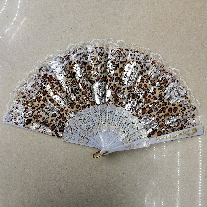 Leopard print gilded plastic fan factory direct sales, customized advertising fans, Spanish dance fans, fabric fans, craft fans wholesale detail image 5