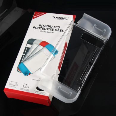 DOBE switch case Crystal shell The nintendo switch TPU case is a transparent integrated case