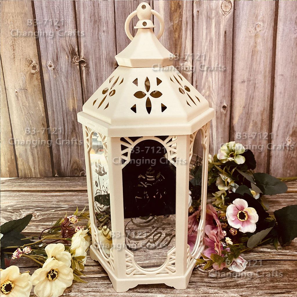 Ramadan plastic hexagonal antique lantern, kerosene lamp, wind lamp decoration process, electronic candles, creative ornaments, street stalls, imported LED lights, Christmas decoration full figure