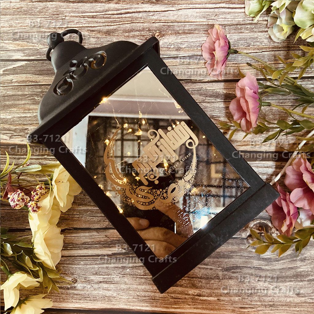 Ramadan wind lantern candle stand electronic small lantern oil lamp pendant decoration process LED medium hexagonal wind lamp Christmas ghost Festival decoration antique Item Picture