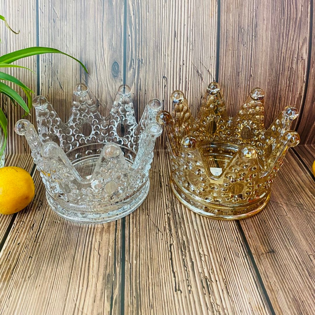 The large colored relief design glass crown candlestick is romantic and artistic pic 9