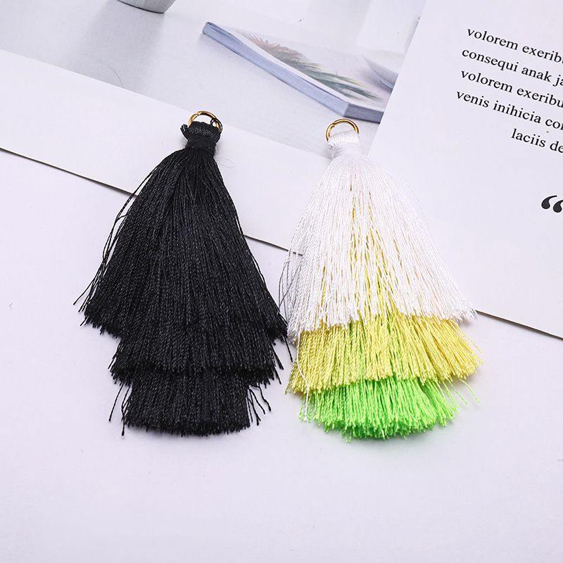 Direct sales of new PP grass sunflower style, fresh and trendy straw hat, cap flower, sandal and high heel shoe flower factory Item Picture