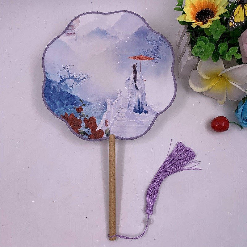 Ancient-style folding fans, Hanfu court fans, round fans, cheongsam show fans, silk fabric petal plum blossom-shaped palace fans, lace folding fans detail image 4
