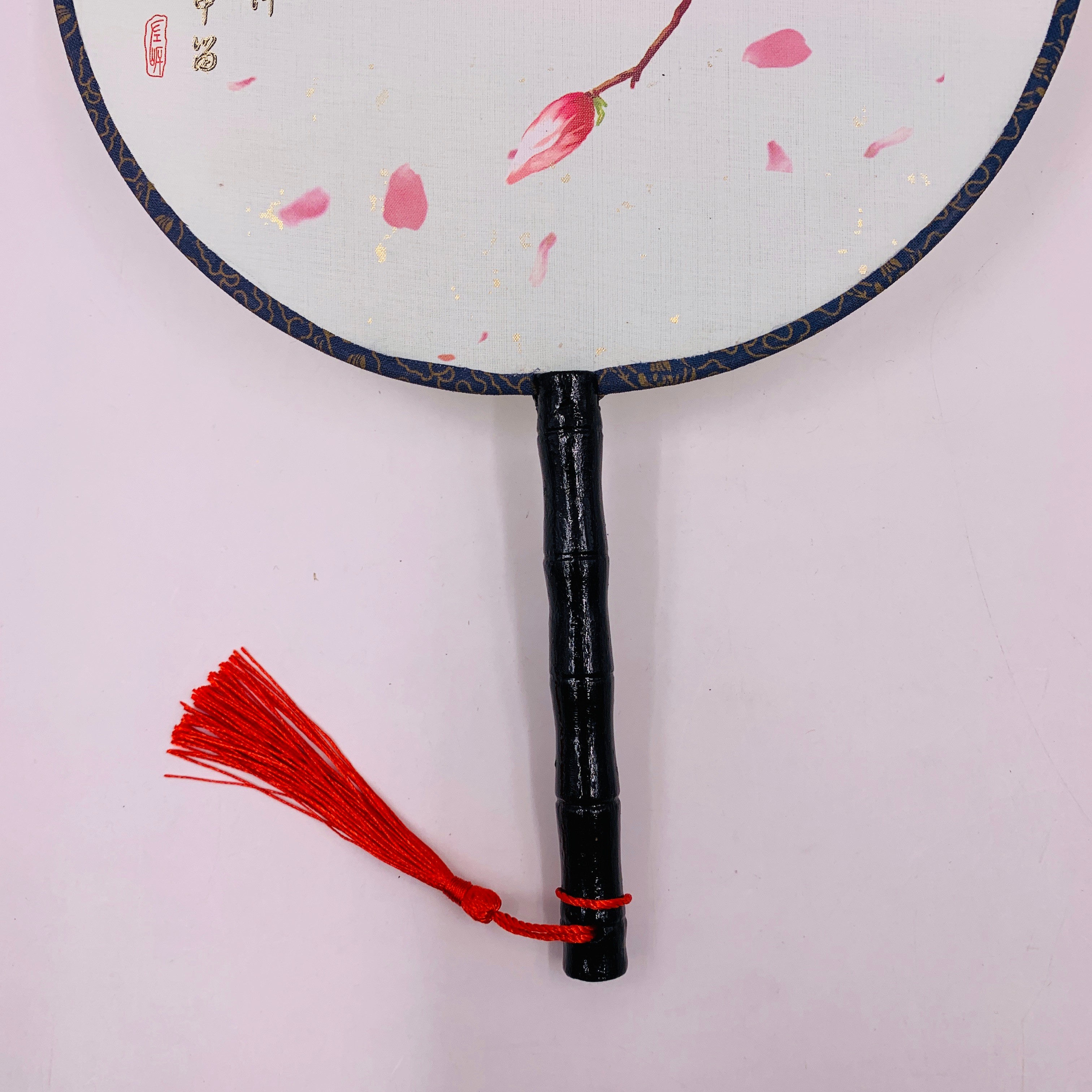 Ancient-style wooden-handled round fans, semi-transparent Hanfu round fans, palace fans, Chinese-style wooden-handled silk round fans, photo and photography round fans pic 14