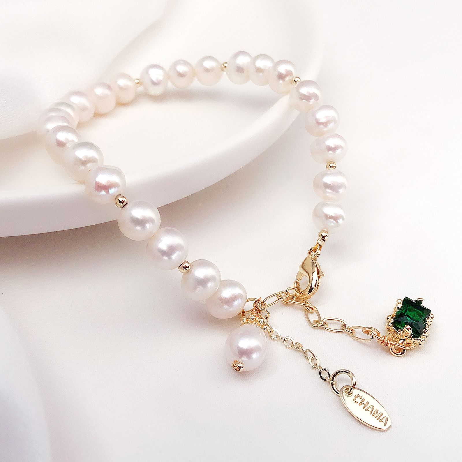 Fashion Luxury Green Zircon Pendant Bracelet Beaded Ladies Charm Bracelet For Women Natural Freshwater Pearl Bracelet