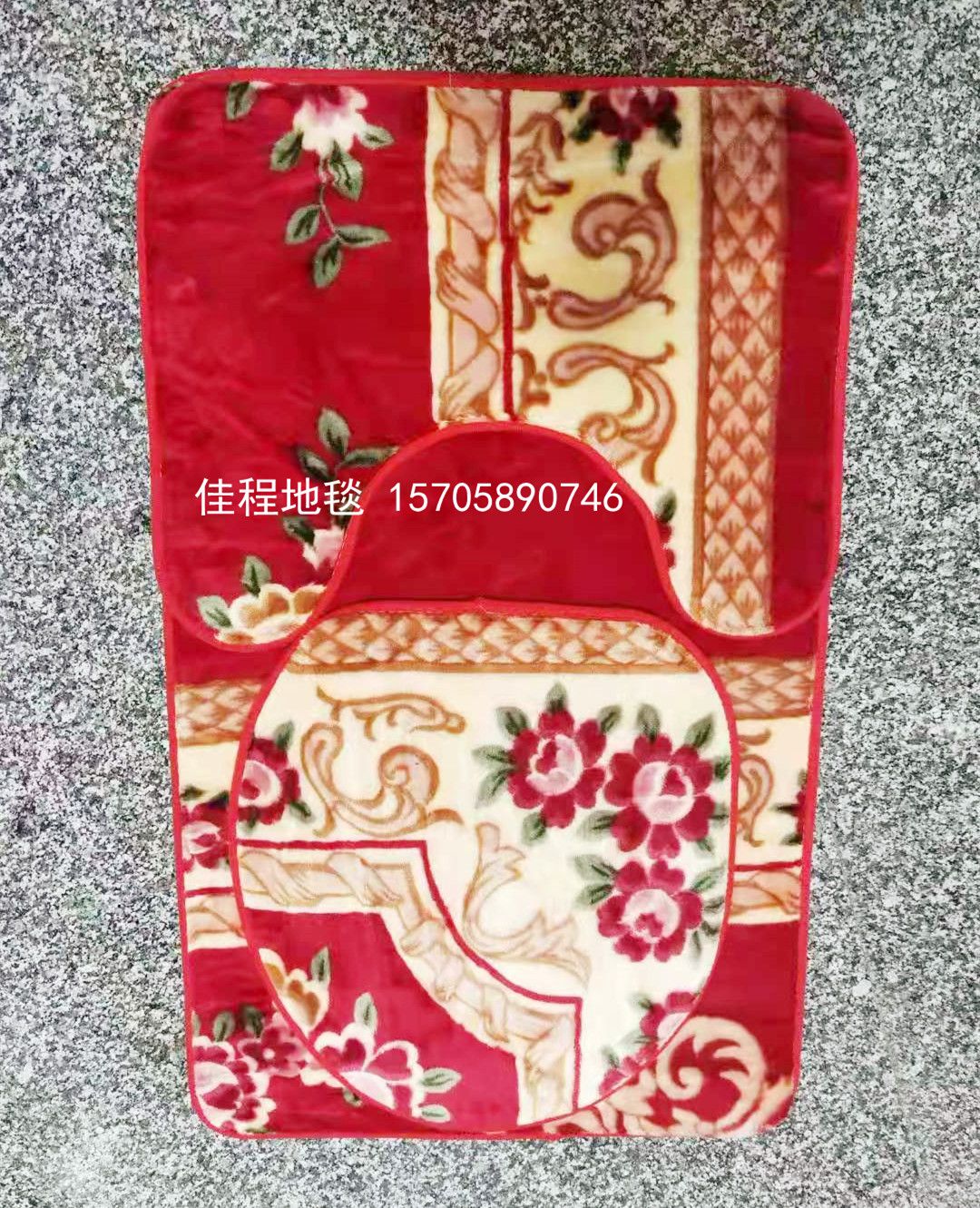 A new type of three-piece polyester toilet mat with a dot plastic base, a new toilet combination mat, and a best-selling toilet mat in foreign trade Item Picture