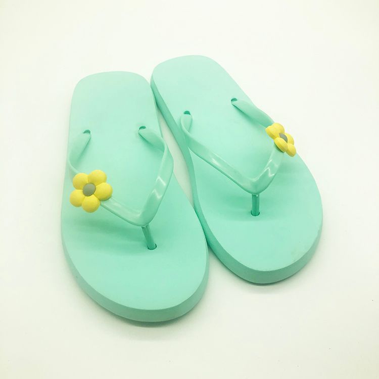 Custom-made cute EVA summer women's beach flip-flops in a fresh and sweet solid color for foreign trade Specification image
