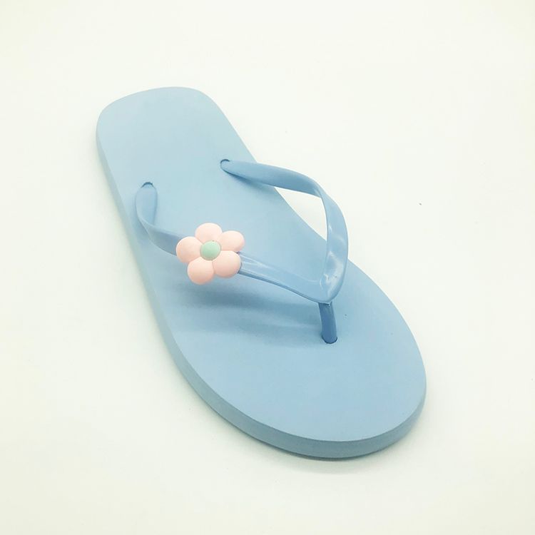 Custom-made cute EVA summer women's beach flip-flops in a fresh and sweet solid color for foreign trade Item Picture