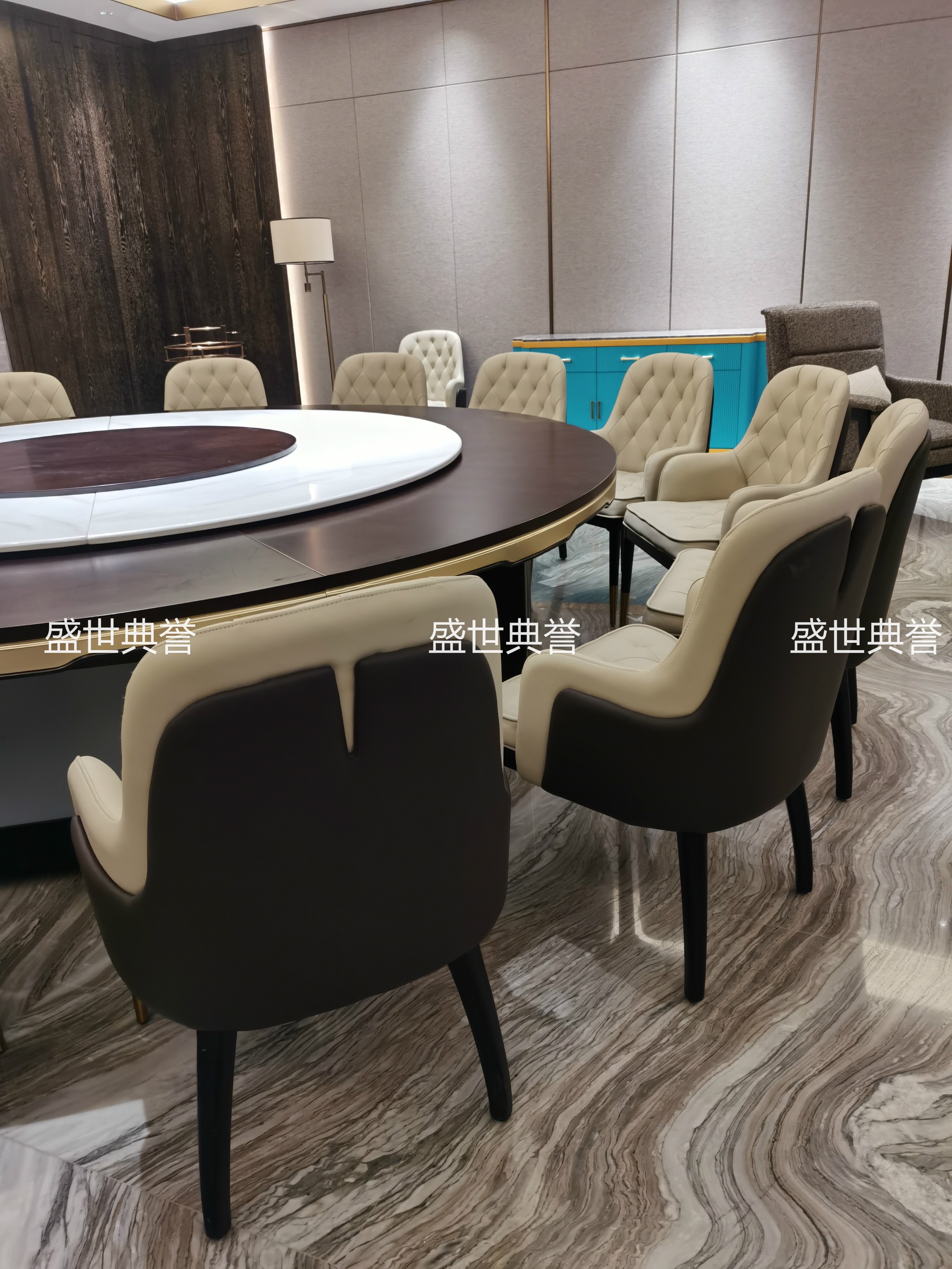 Modern light luxury solid wood electric tables and chairs for Tai 'an Hot Spring Hotel, custom-made solid wood chairs for private rooms in resort hotels, Bentley chairs detail image 4