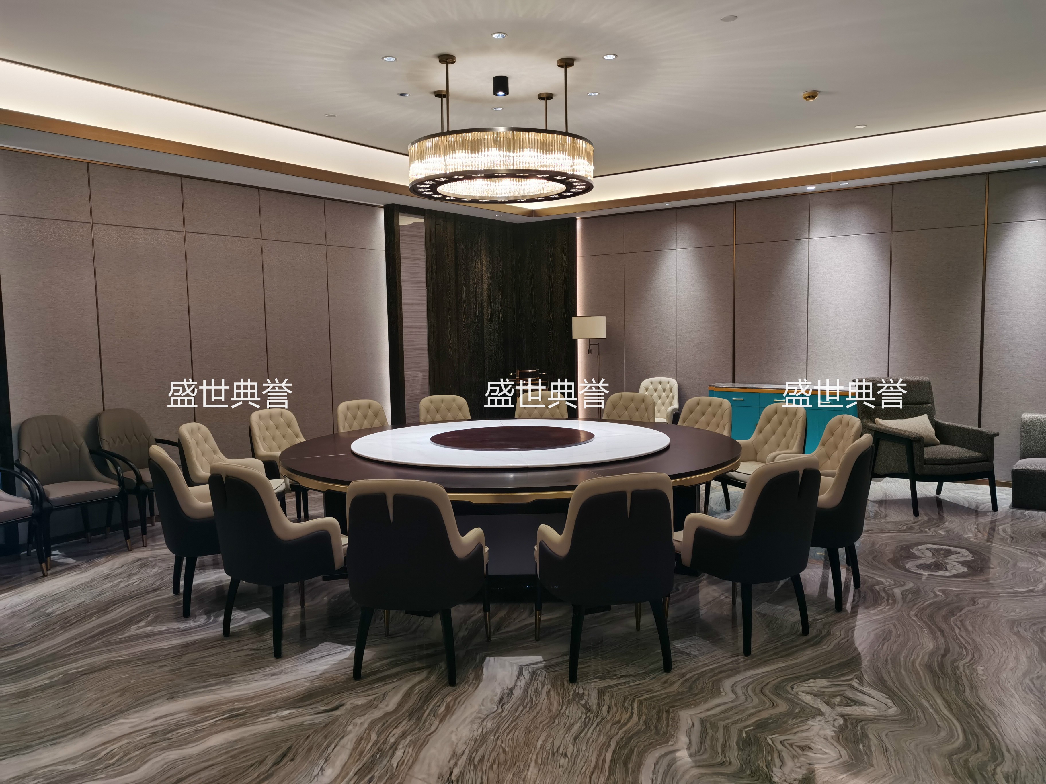 Modern light luxury solid wood electric tables and chairs for Tai 'an Hot Spring Hotel, custom-made solid wood chairs for private rooms in resort hotels, Bentley chairs detail image 7