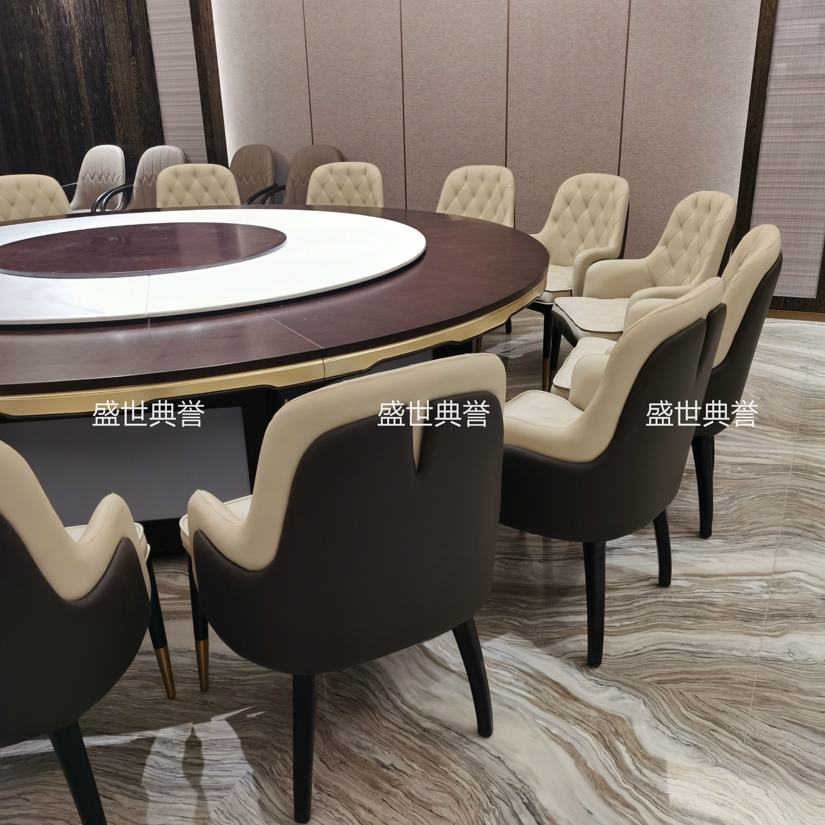 泰安温泉酒店现代轻奢实木电动桌椅度假酒店包厢实木椅宾利椅定做