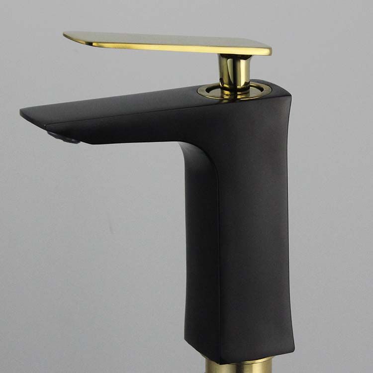 锌合金电镀黑玫瑰金双色 冷热混合面盆龙头basin faucet详情图1